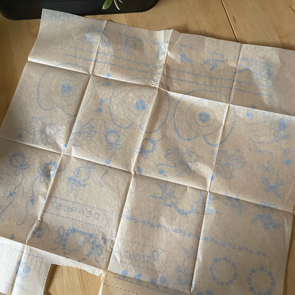 Vintage 50’s Vogart Baby Layette Motif Embroidery Transfers for Clothing/Bibs - Picture 6 of 8